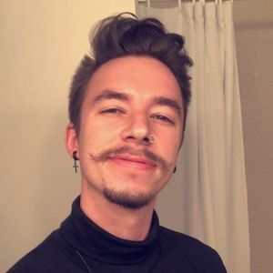 Meet your Posher, Zach